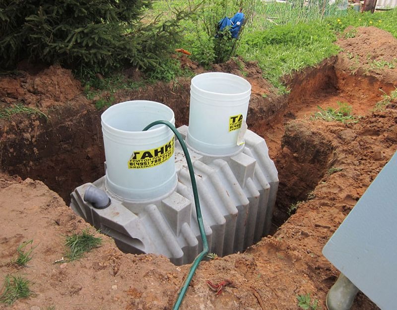 Септик Танк 2.5